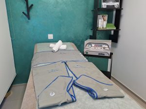 Macchinario per pressoterapia in salone benessere
